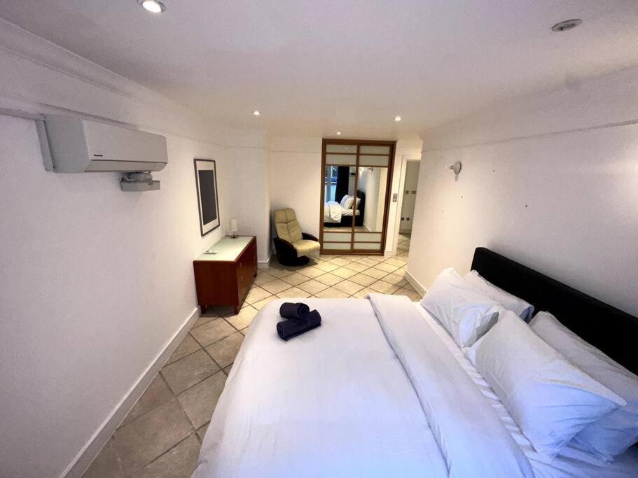 Stunning Duplex Penthouse With Shard Views Apartament