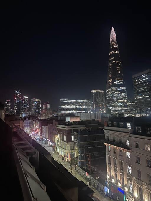 Stunning Duplex Penthouse With Shard Views Appartamento Londra