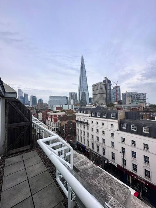 Stunning Duplex Penthouse With Shard Views Appartamento Londra