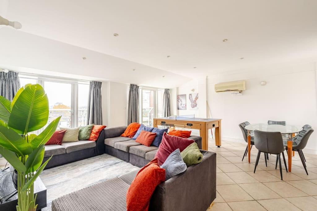 Stunning Duplex Penthouse With Shard Views Apartament